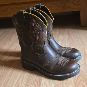 Brown Leather Western Boots with Embroidered Design